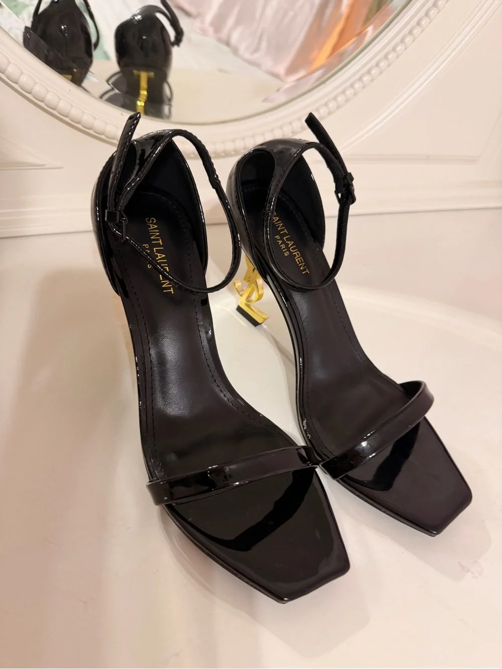 Saint Laurent Black Patent Leather Heels with Gold YSL Sculpted Heel - Picture 2 of 4